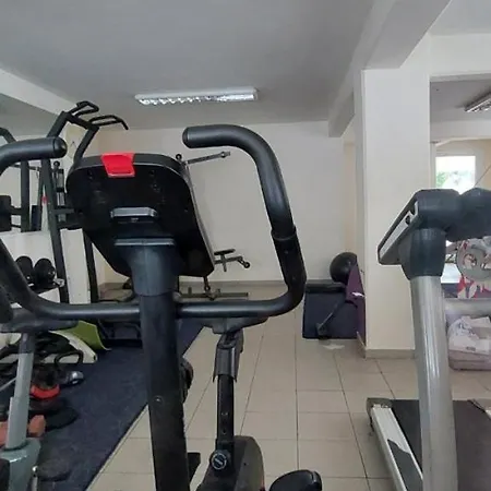 Appartamento Poolisde With Gym And Tennis *